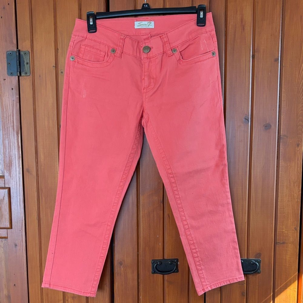 Seven7 Vibrant Coral Denim capris Sz. 10. WJ